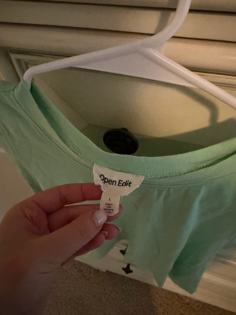 Open Edit Cropped Tank - Picture 2 of 3